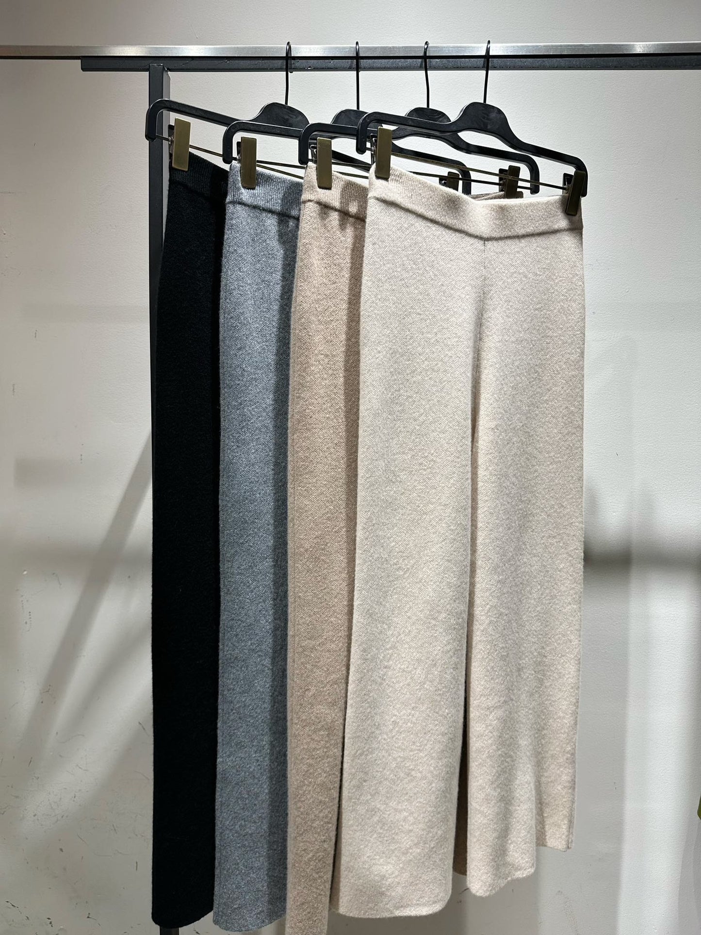 Cashmere long pants