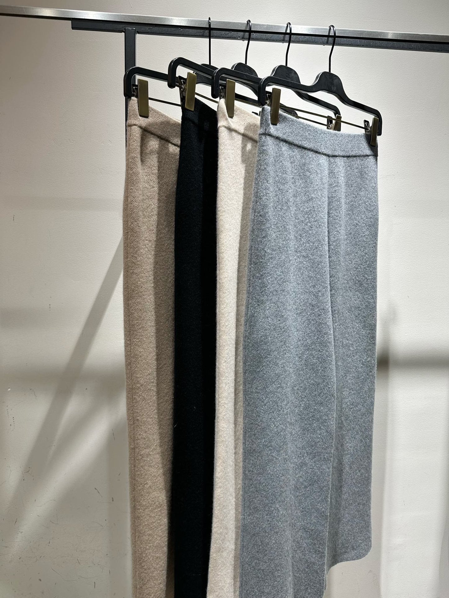 Cashmere long pants