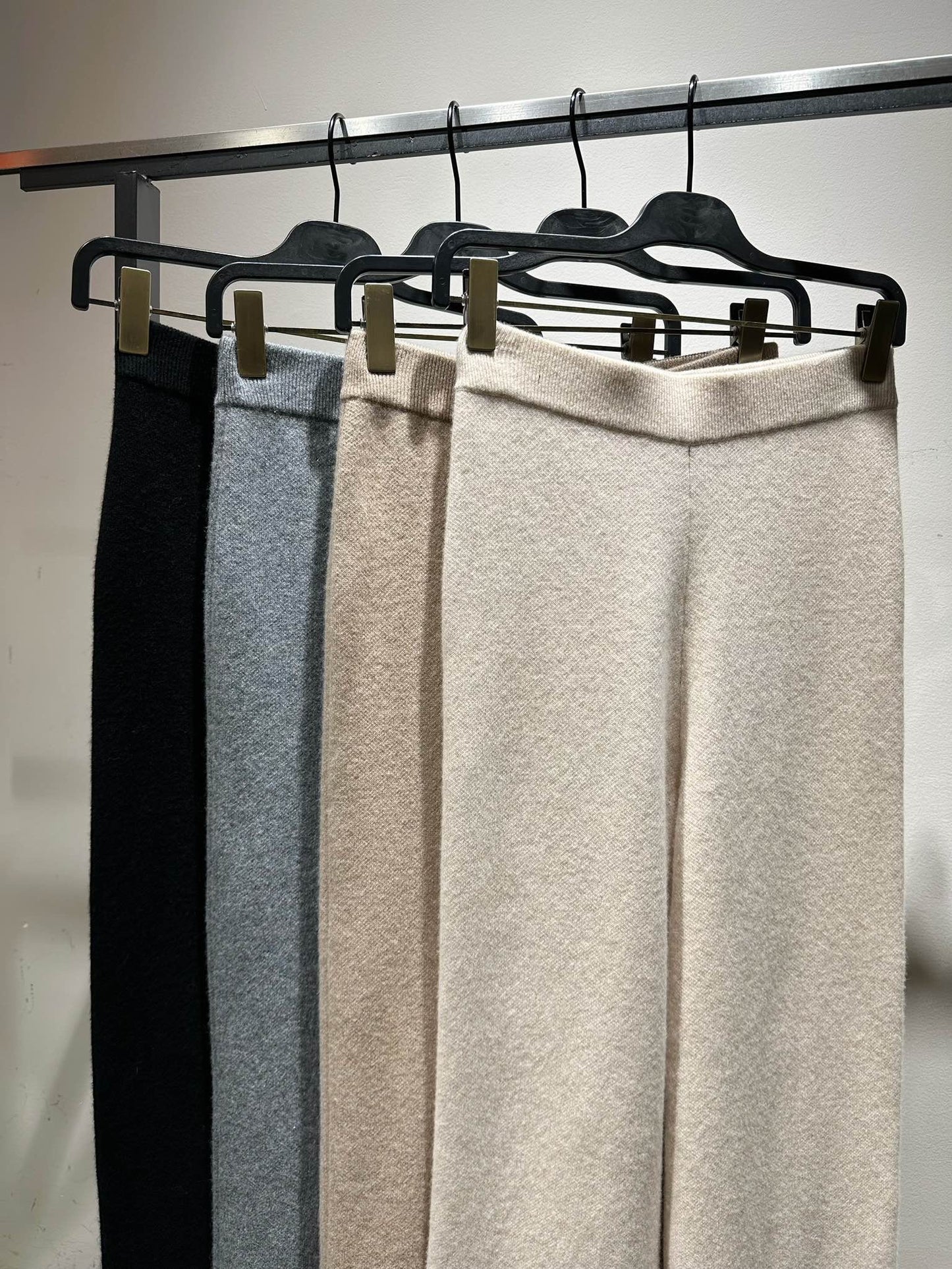 Cashmere long pants